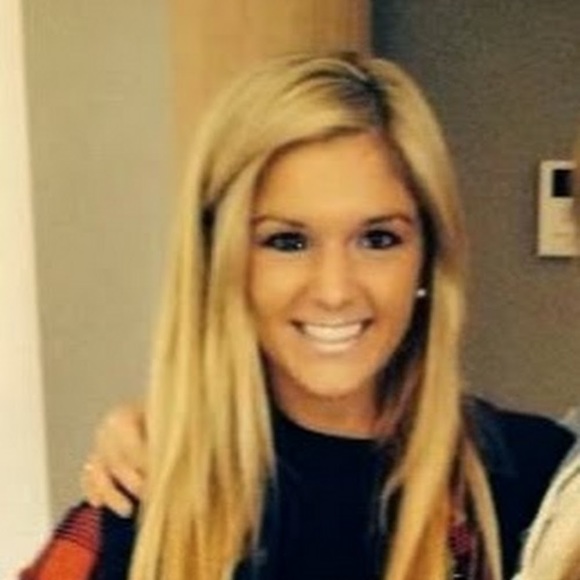 Meet your Posher, Allison - Picture 1 of 1